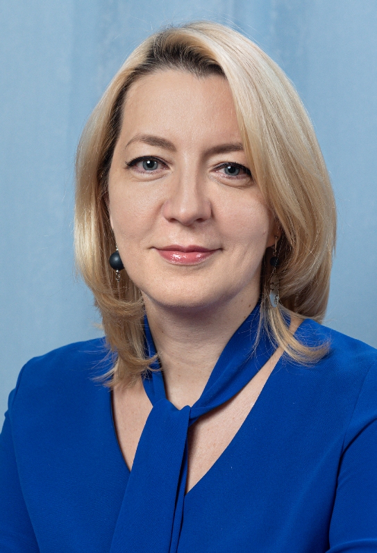 Ларионова Евгения Борисовна.